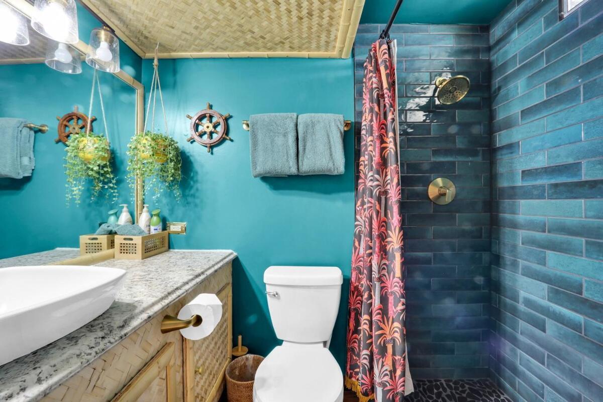 Surf & Sip Ocean View Tiki Style *